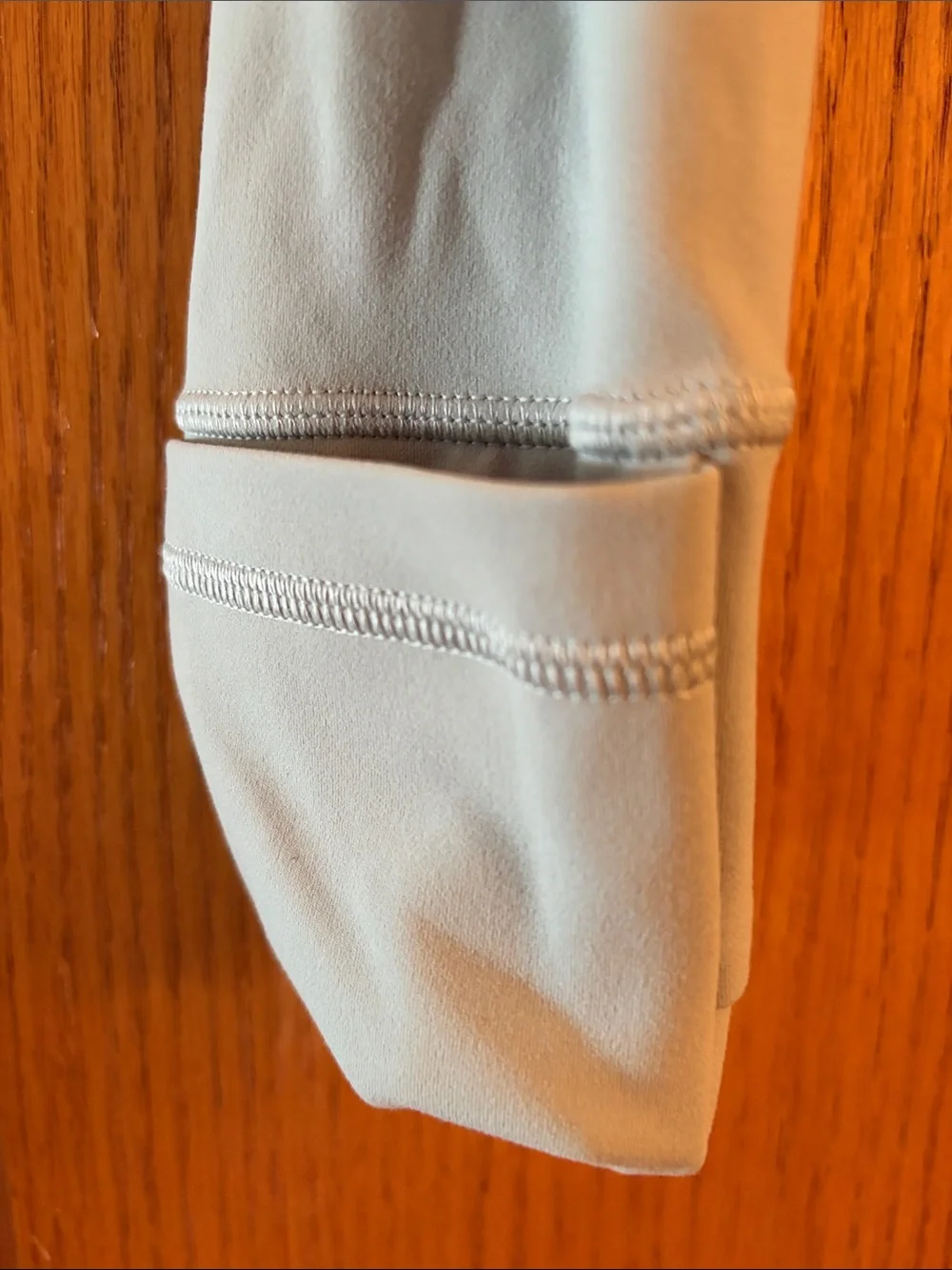 Lululemon Women’s Define Cropped Mint Green Zipper Jacket w/zipper pockets Sz 2